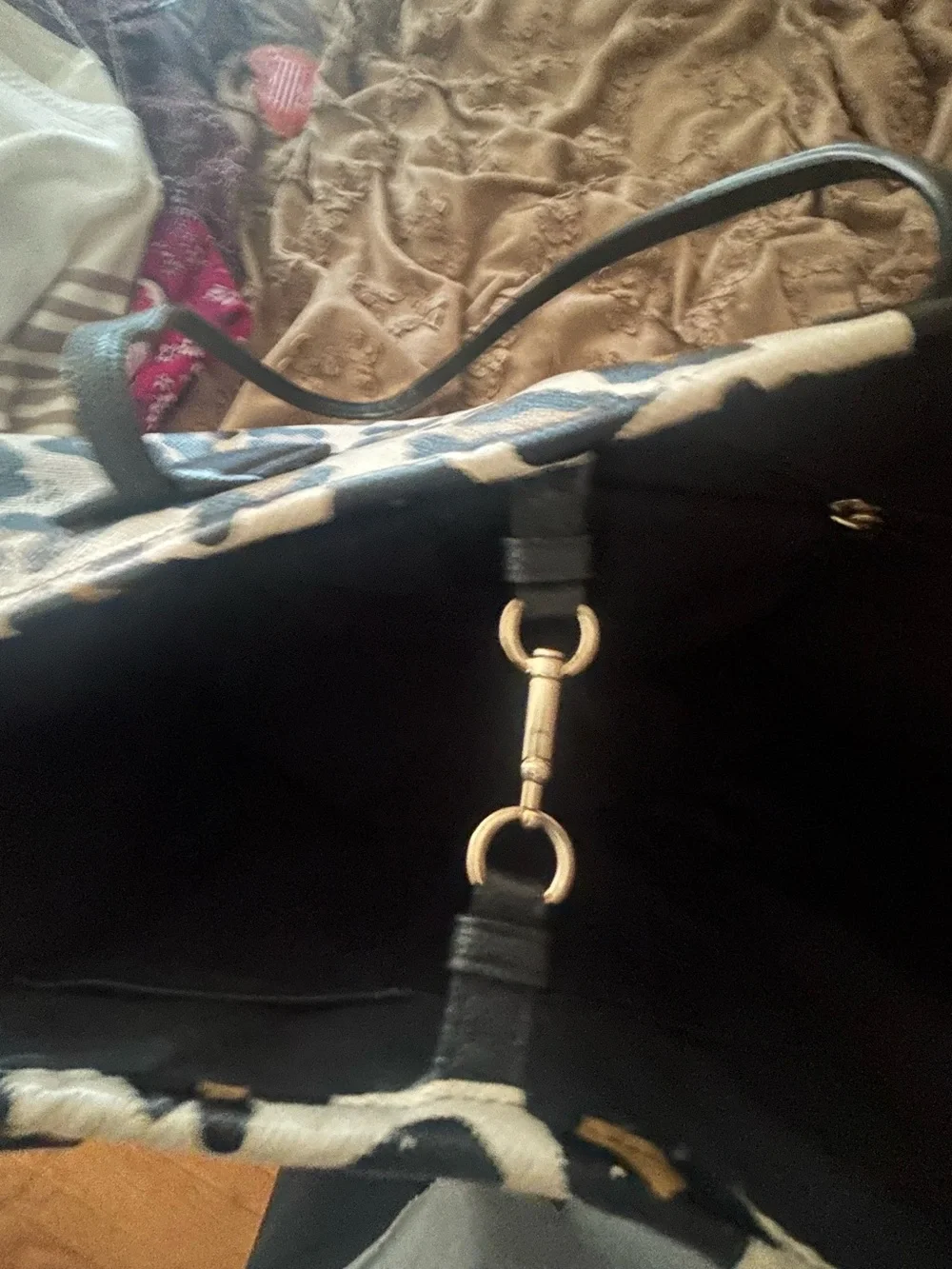 Coach tote with wallet